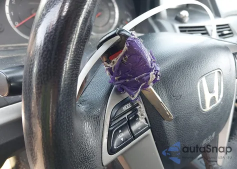 2012 Honda Accord 2.4 Se from USA, damaged, VIN 1HGCP2F60CA103502